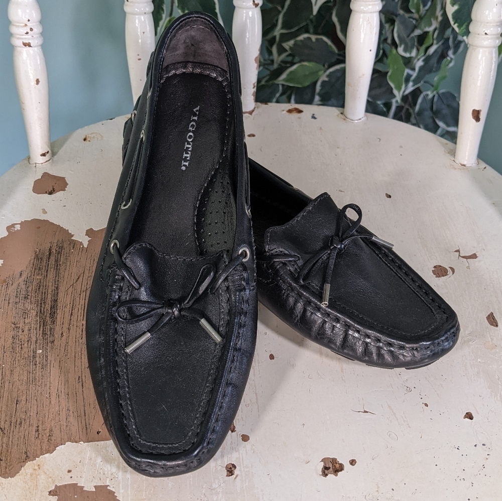 5/$18 Vigotti Leather Loafers Wide Fit